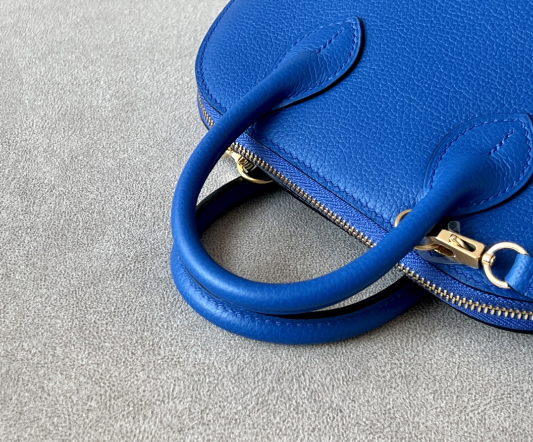 Hermes Bolide 1923 Mini Handbag Shoulder Bag In Blue Evercolor Leather